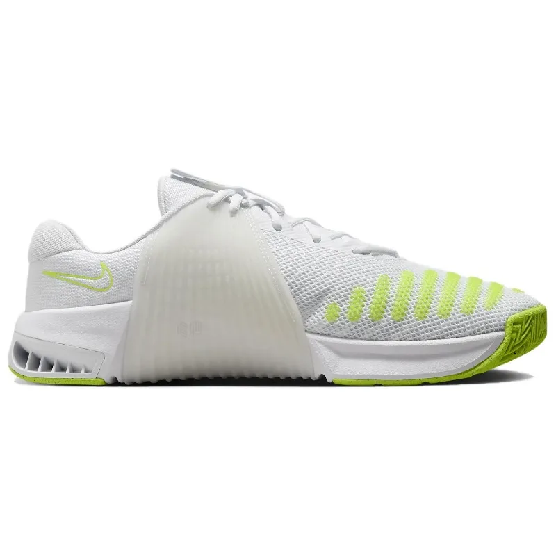 حذاء تدريب رجالي من نايكي ميتك - مراجعة Nike Shoes Metcon 9 وسعره